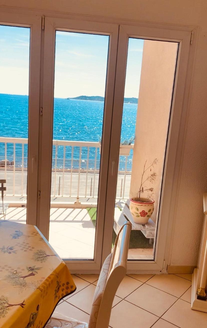 Apartmán Le Latania Sainte-Maxime Exteriér fotografie